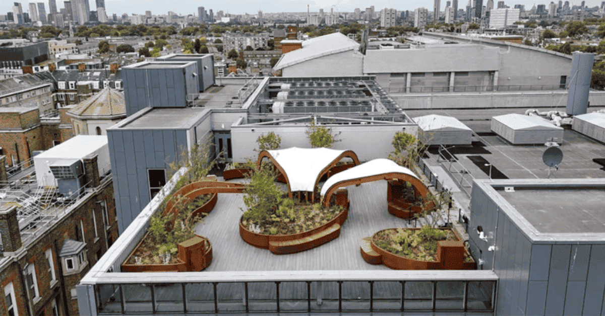 UCI en azotea con jardín en el King's College Hospital de Londres