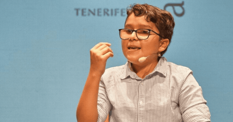 Francisco Vera, el colombiano de 16 años que fundó Guardianes por la Vida y se convirtió en Defensor Juvenil de UNICEF para América Latina.