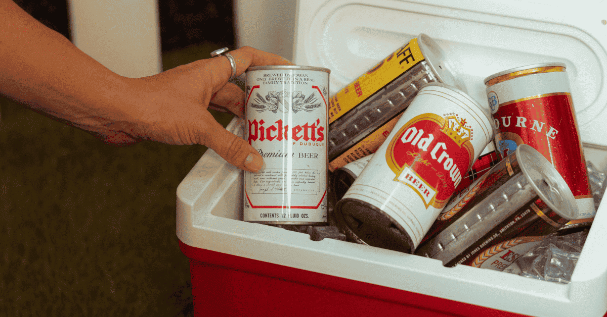 Imagen de unas latas de cerveza